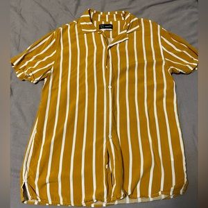 Original use striped button down shirt